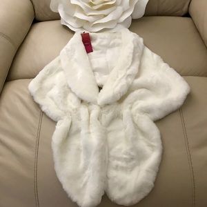 Faux fur white shawl